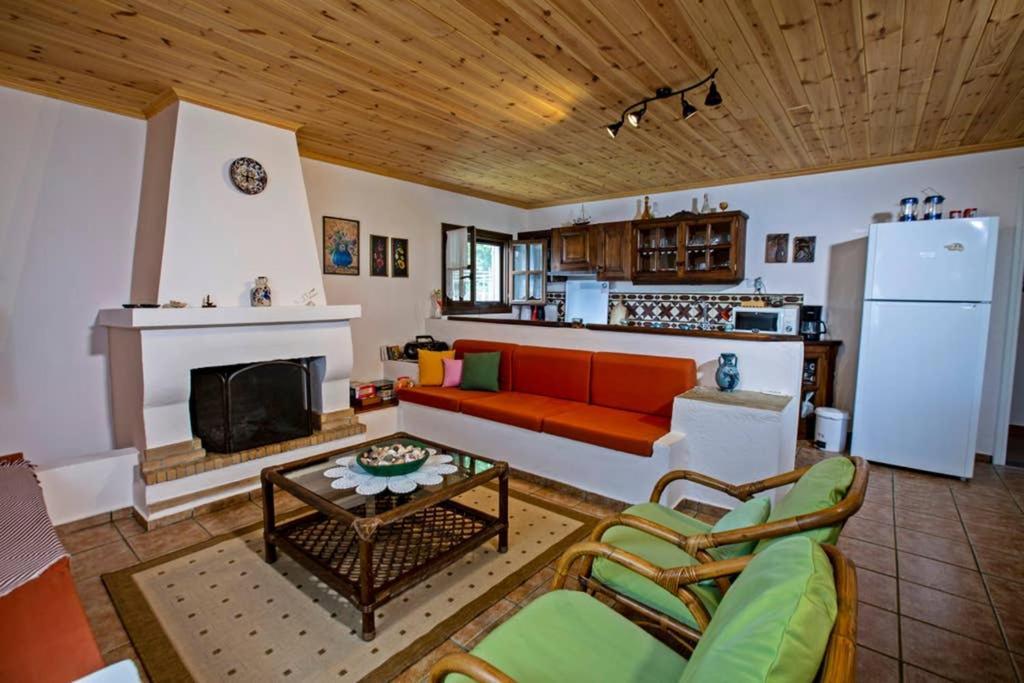 Agrampeli Villa อิเอริสโซส ภายนอก รูปภาพ